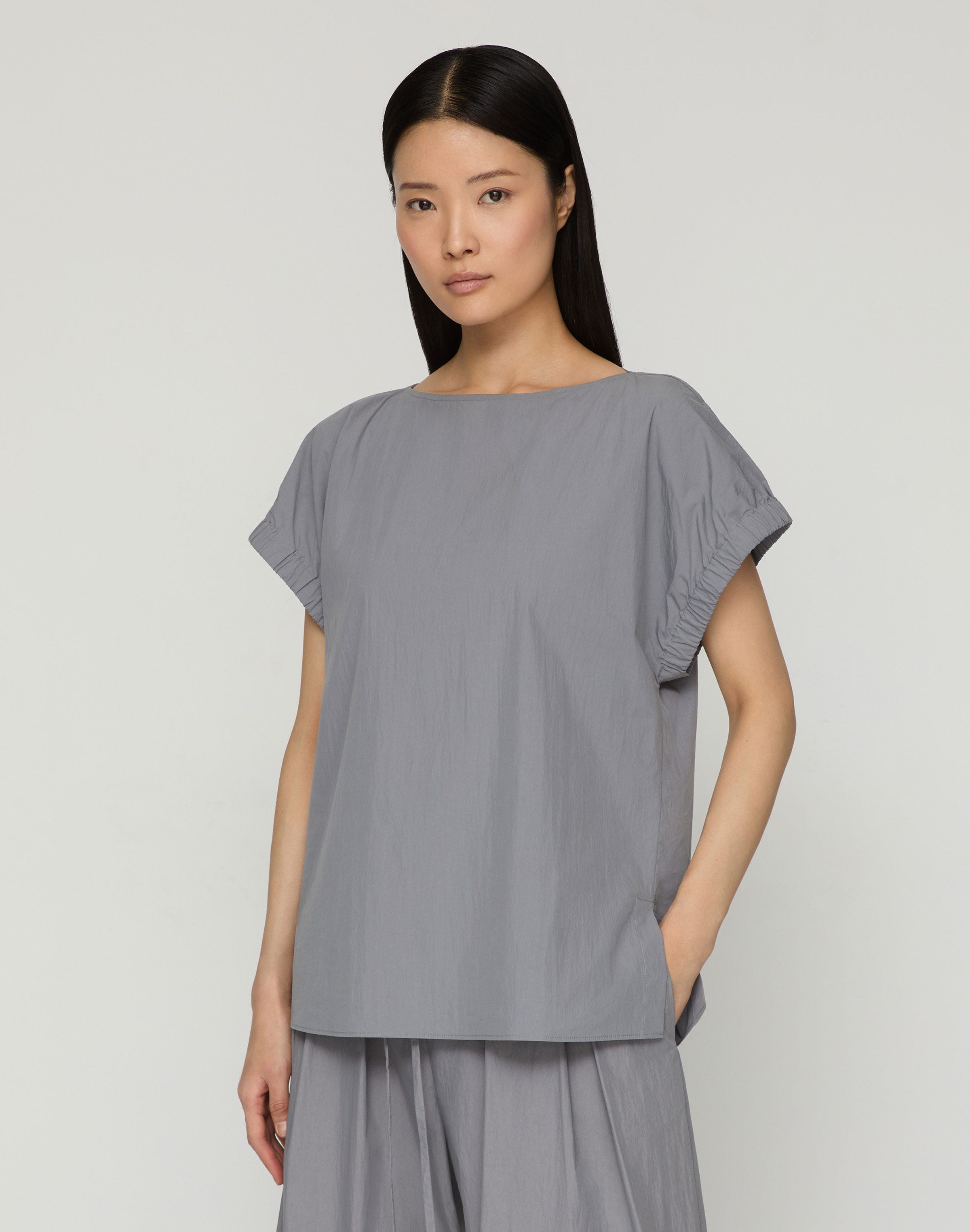 Travel Cotton Gathered Cuff Shirt
