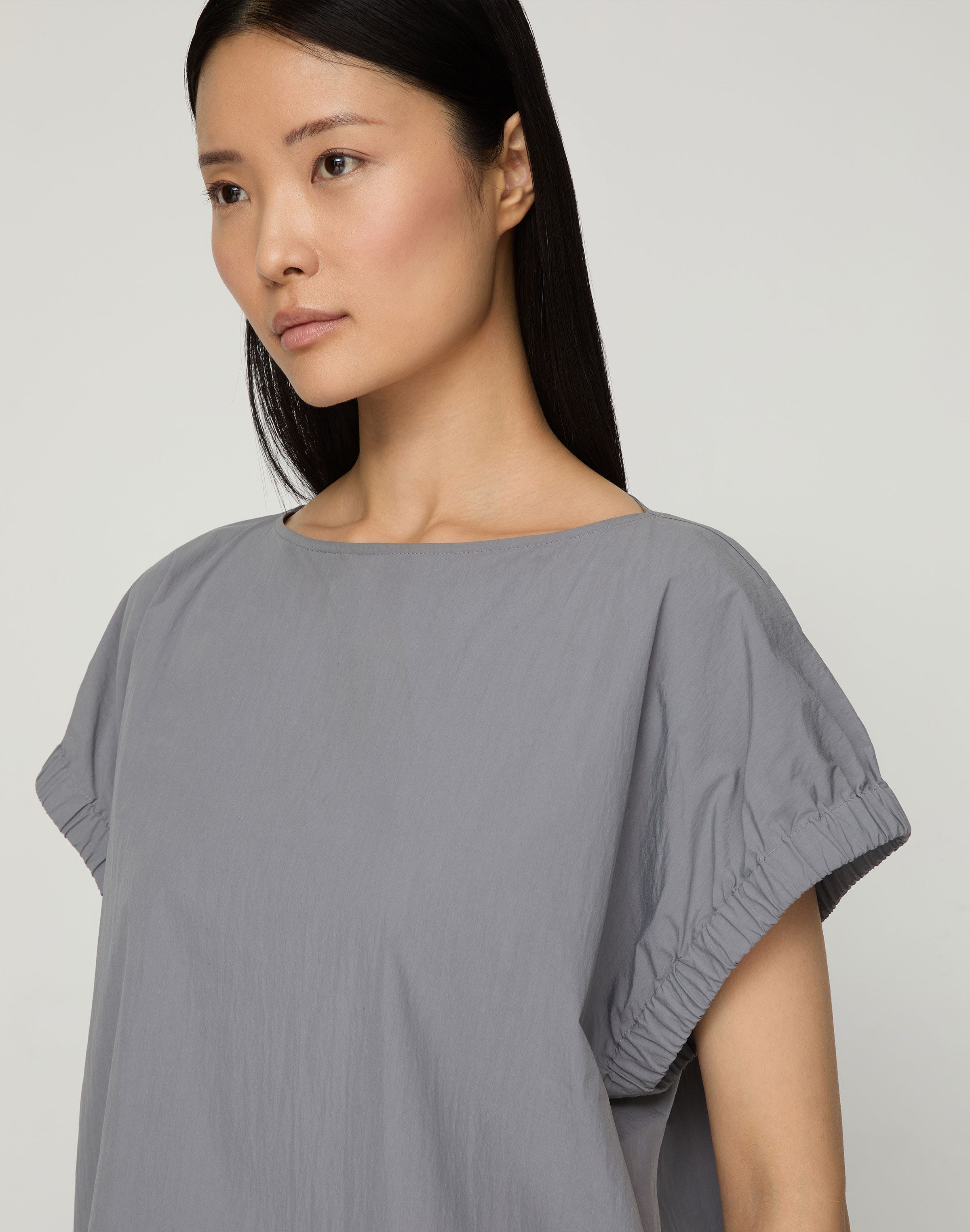 Travel Cotton Gathered Cuff Shirt