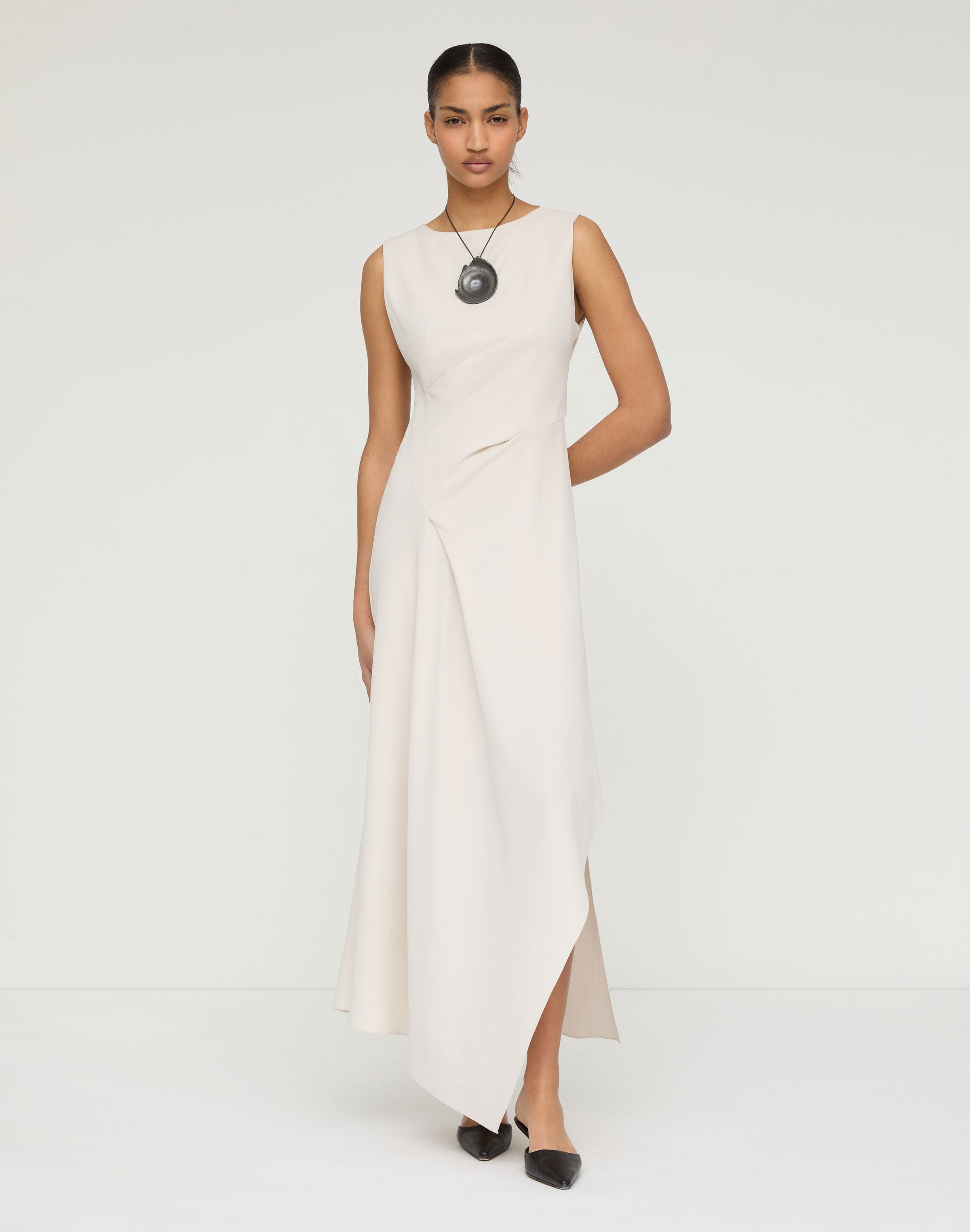 Responsible Finesse Crepe Sleeveless Maxi Dress
