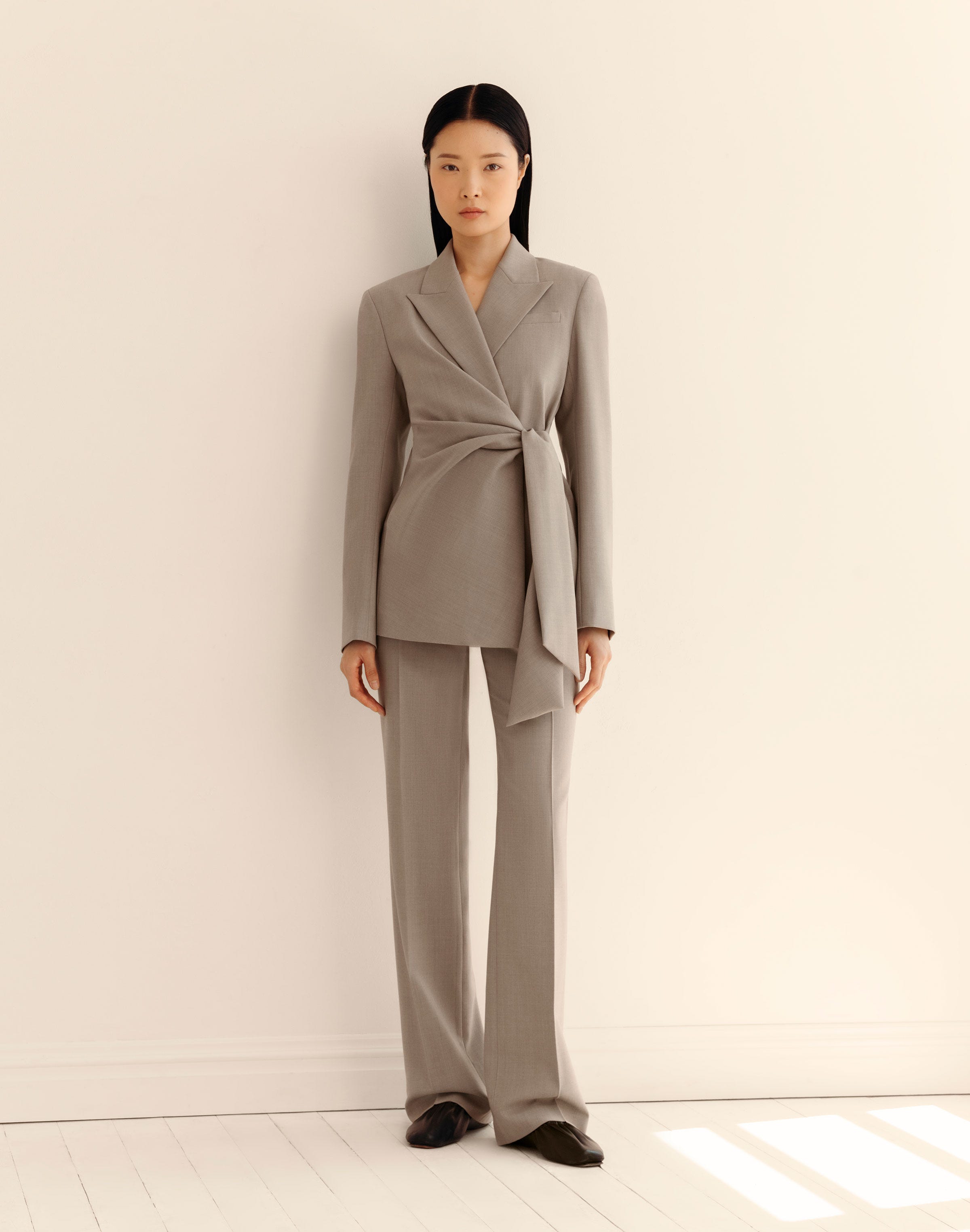 Responsible Stretch Wool Slim Wrap Blazer