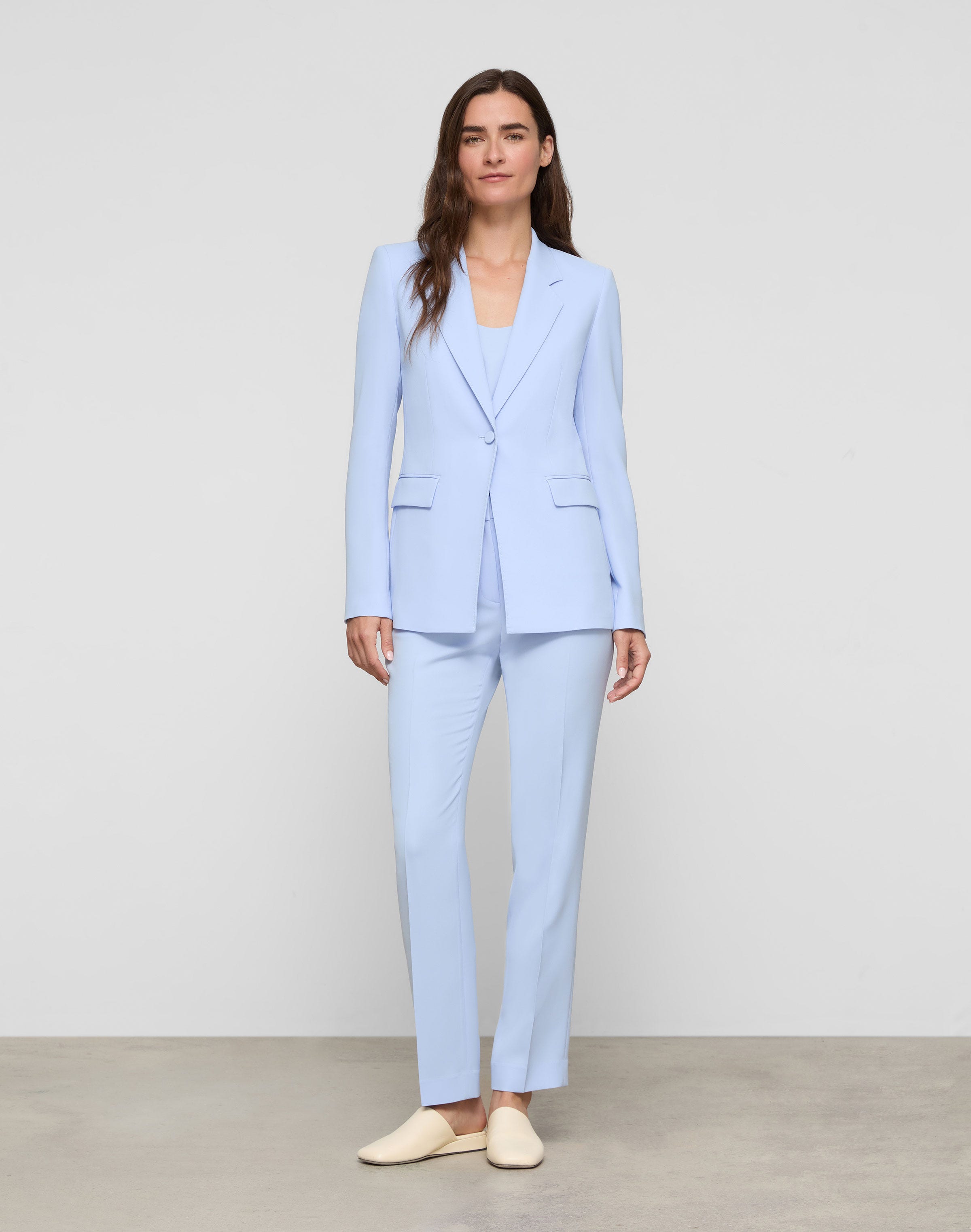 Finesse Crepe Clinton Ankle Pant