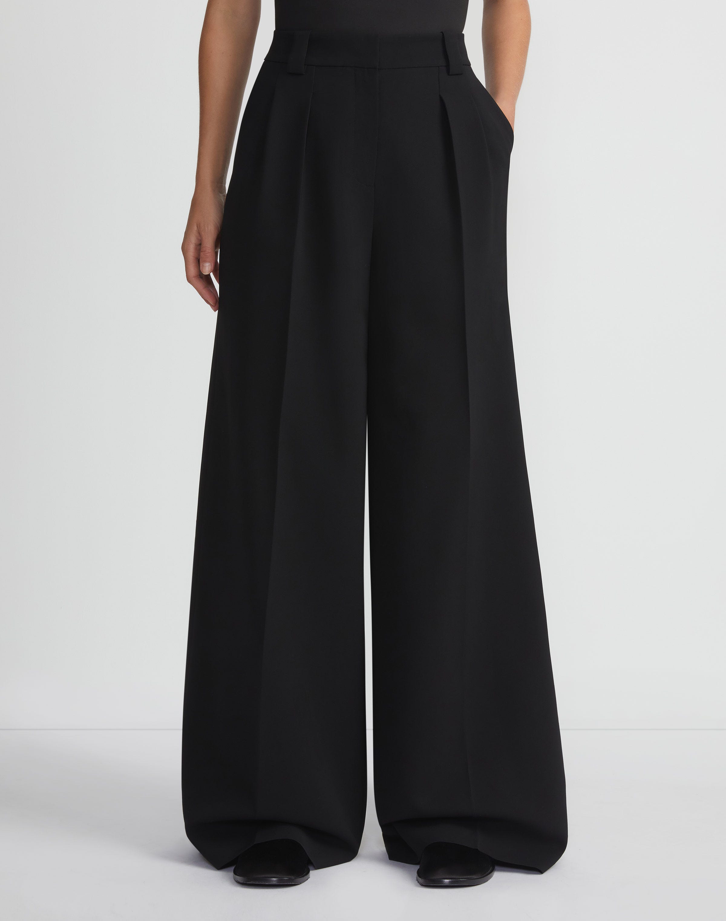 Responsible Finesse Crepe Wyatt Wide Leg Pant