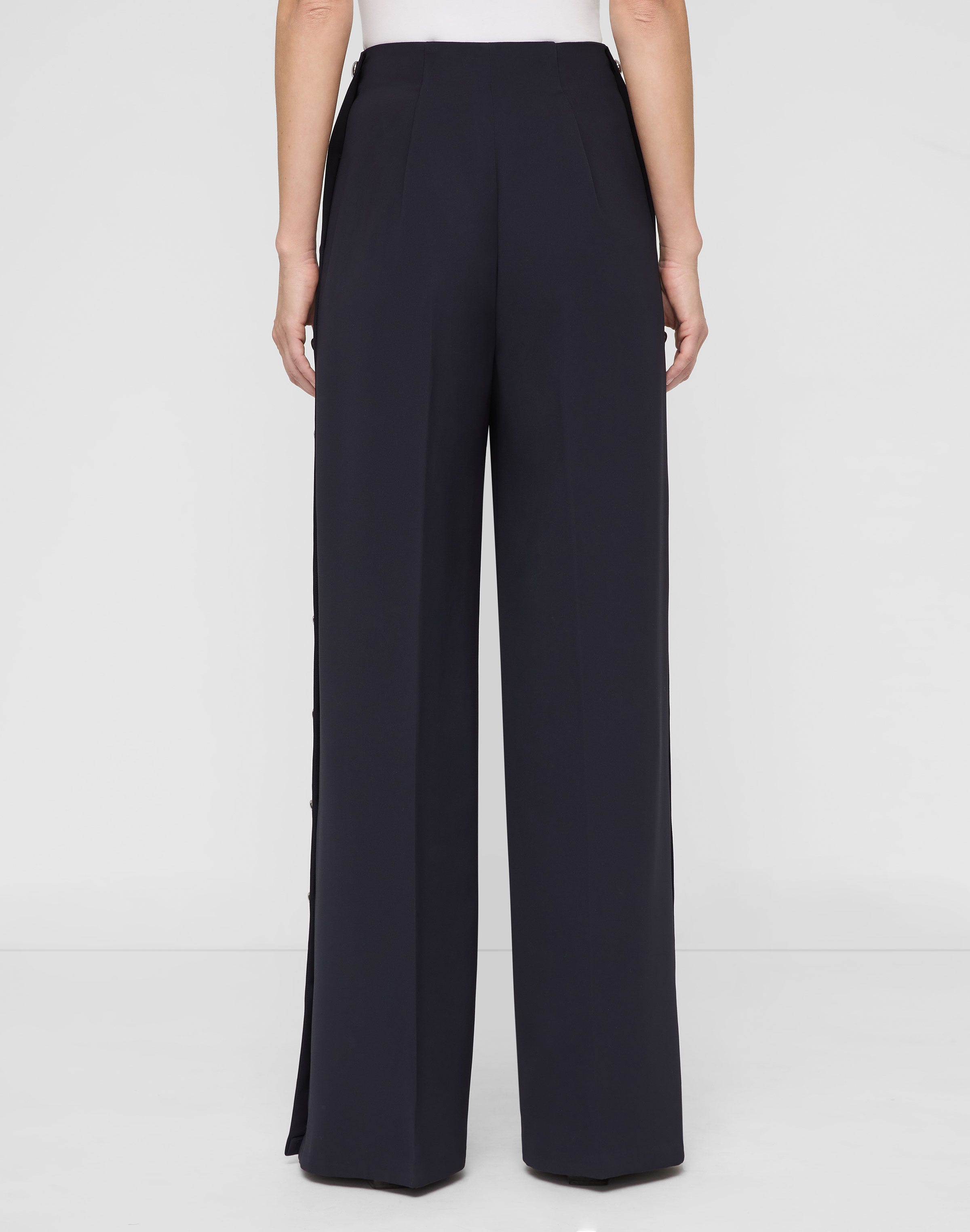 Responsible Finesse Crepe Thames Button Wide Leg Pant