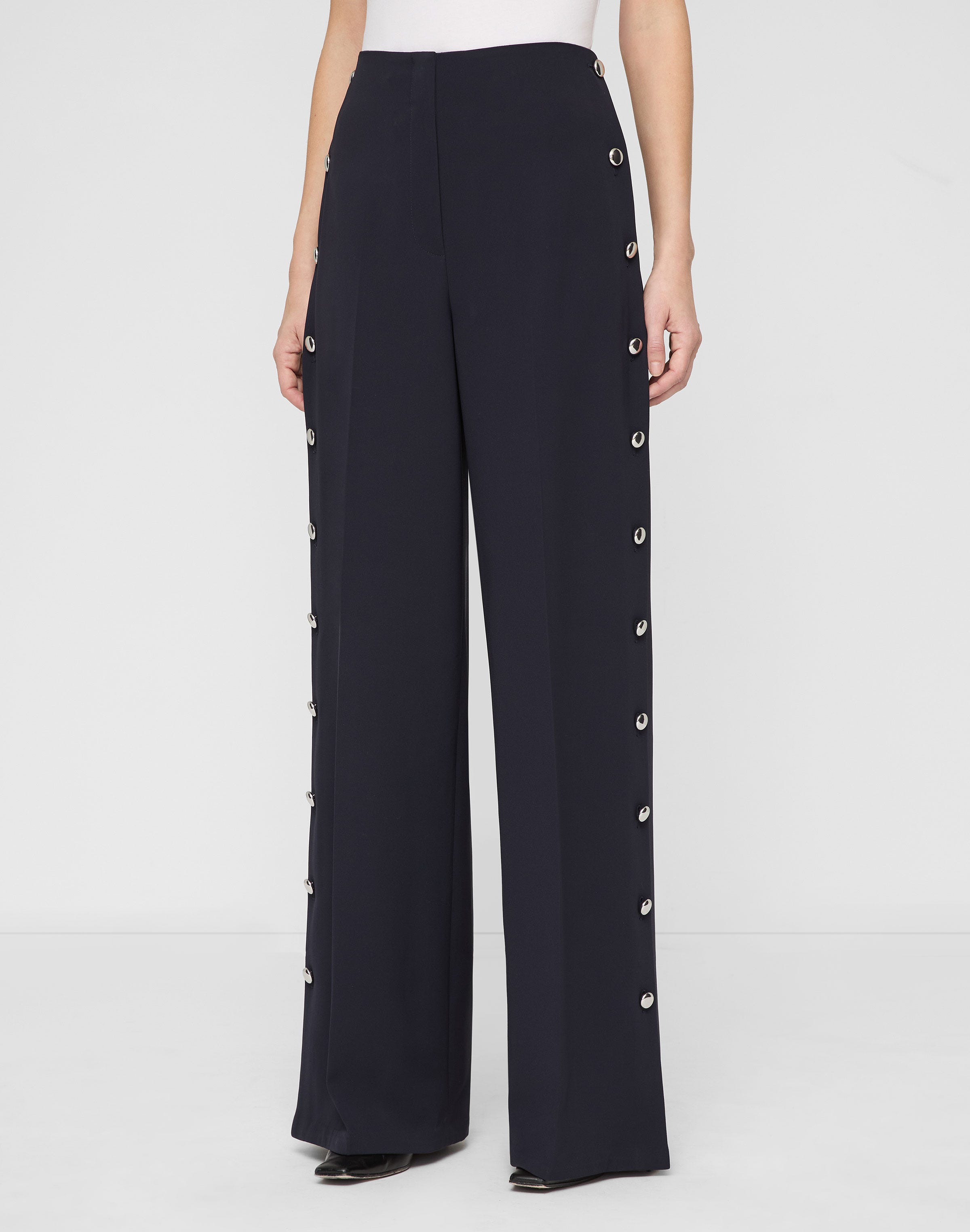 Responsible Finesse Crepe Thames Button Wide Leg Pant