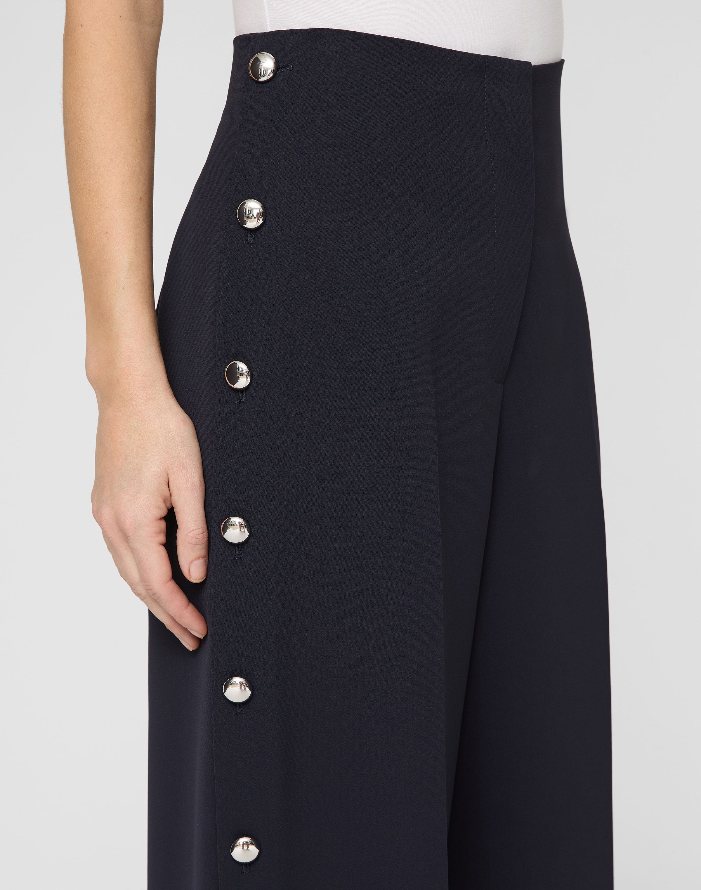 Responsible Finesse Crepe Thames Button Wide Leg Pant