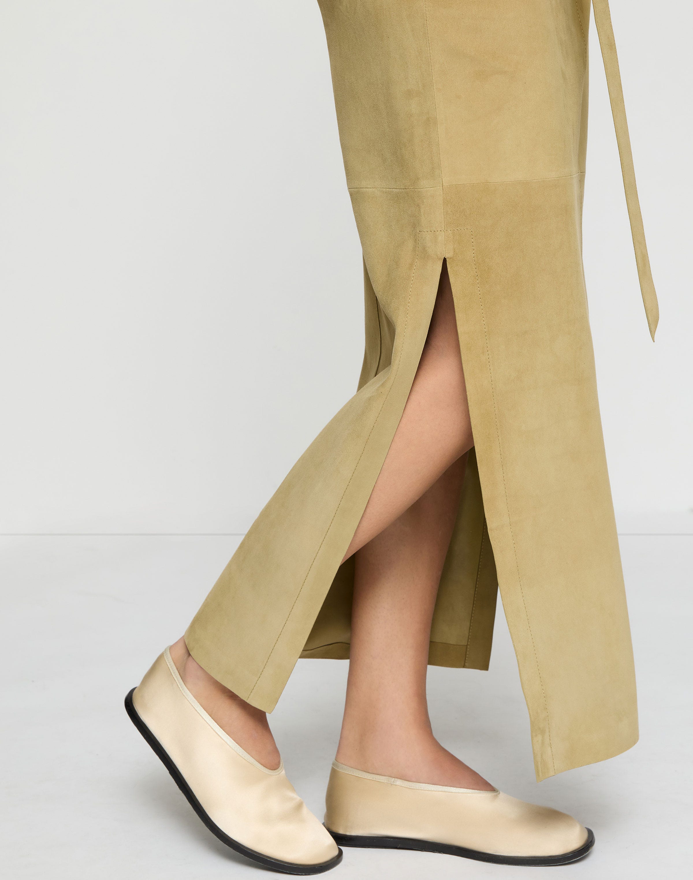 Paperfine Suede Side Slit Maxi Skirt 
