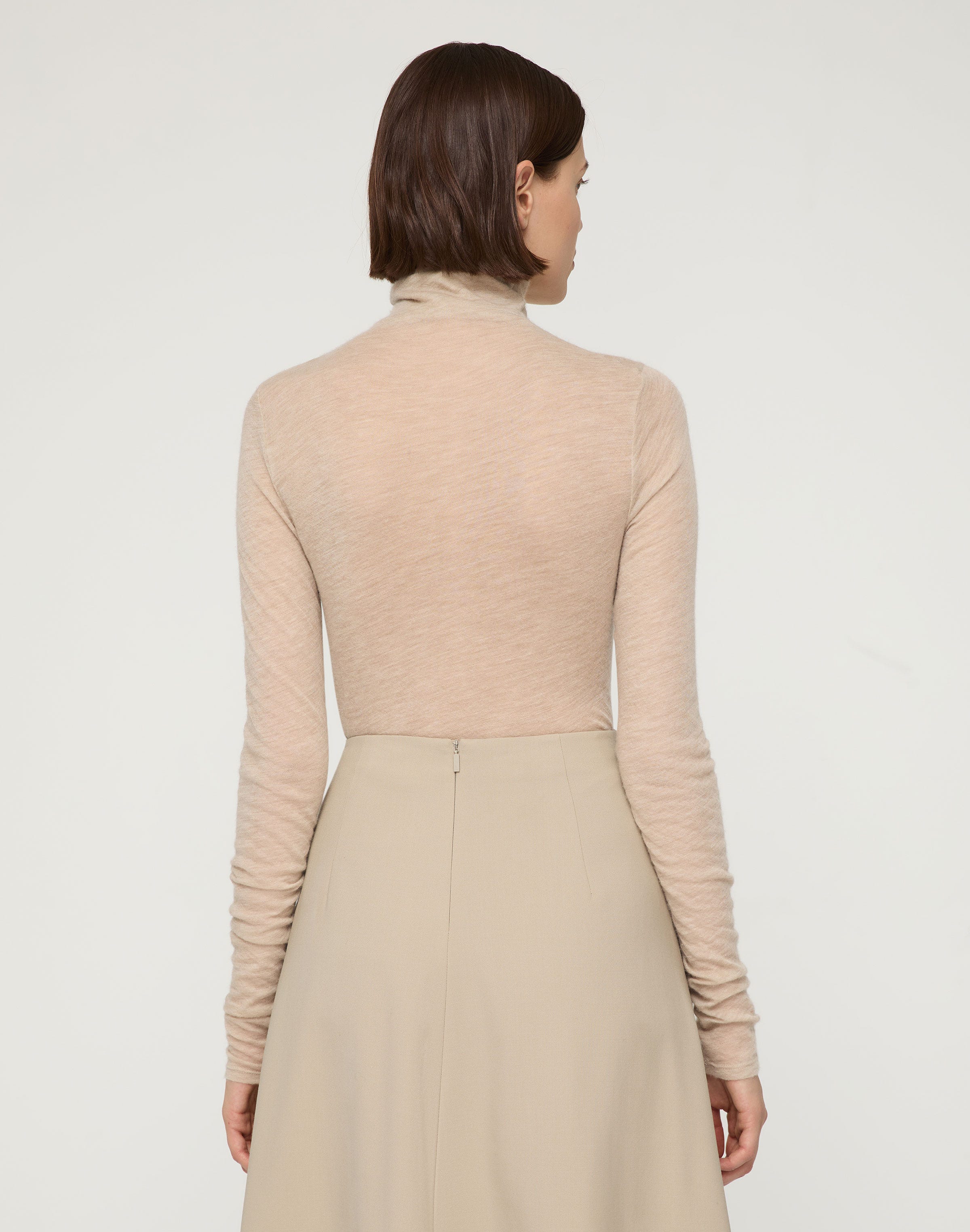 Cashmere Jersey Elongated Fitted Turtleneck