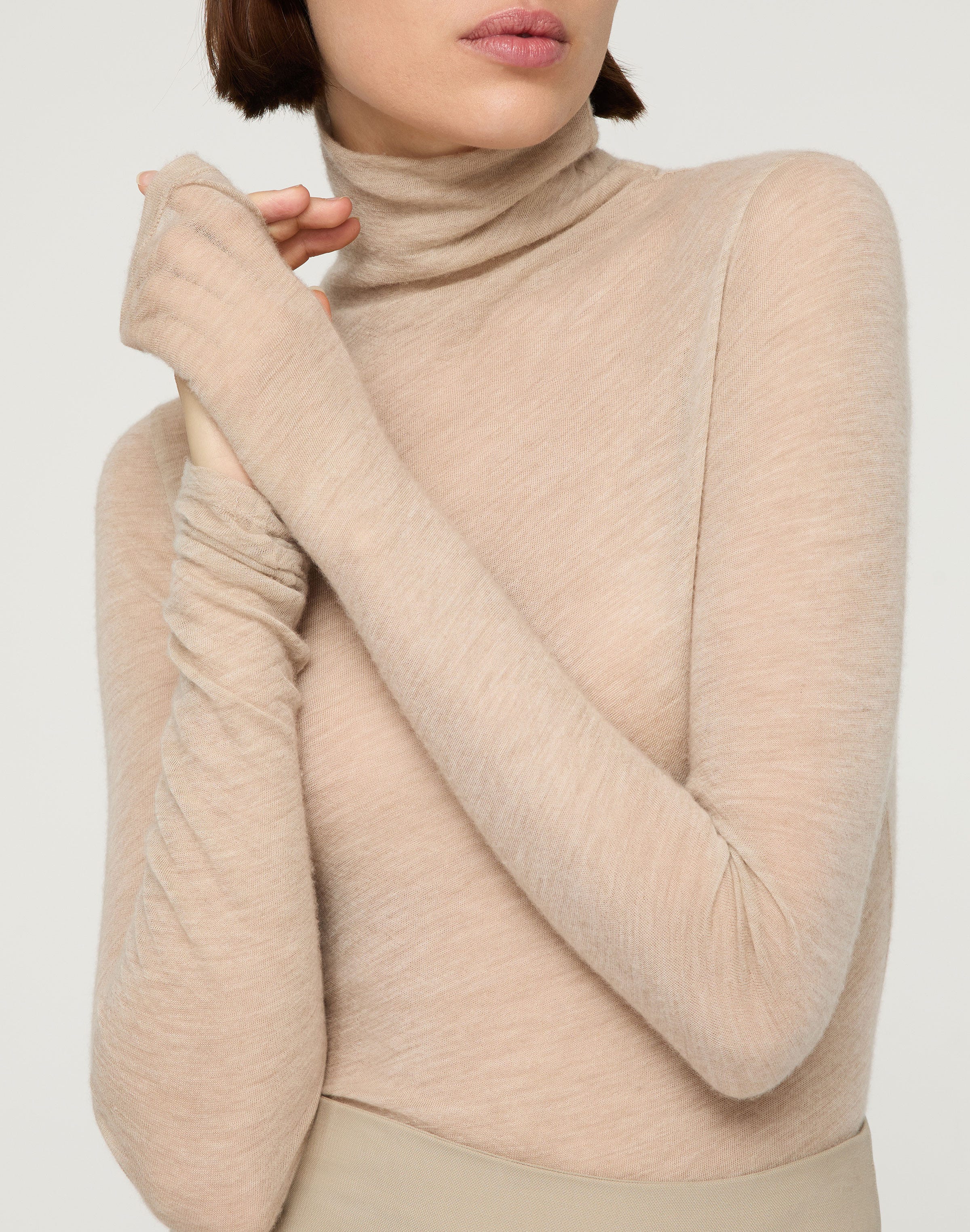 Cashmere Jersey Elongated Fitted Turtleneck