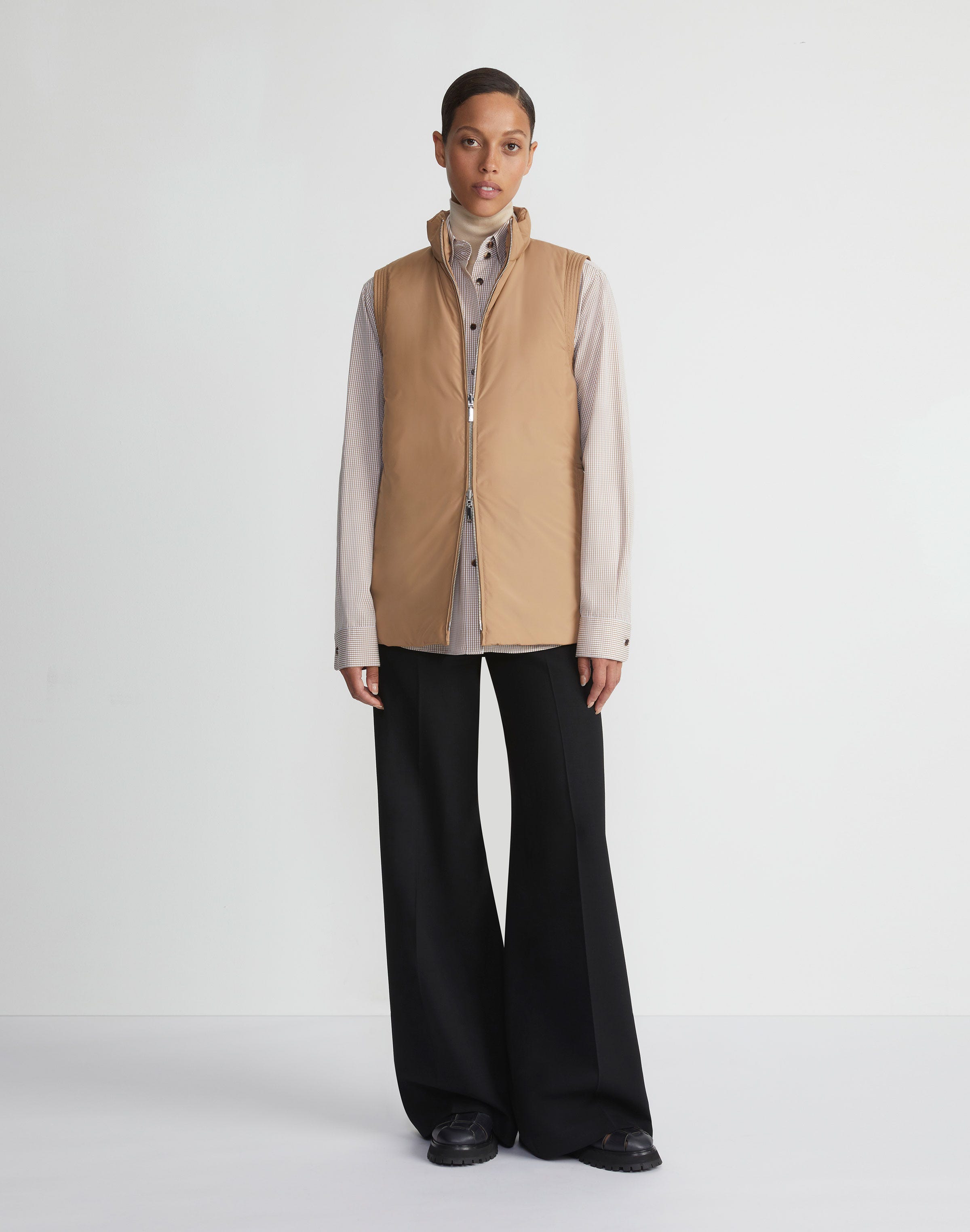 Plus-Size Recycled Poly Quilted Reversible Puffer Vest