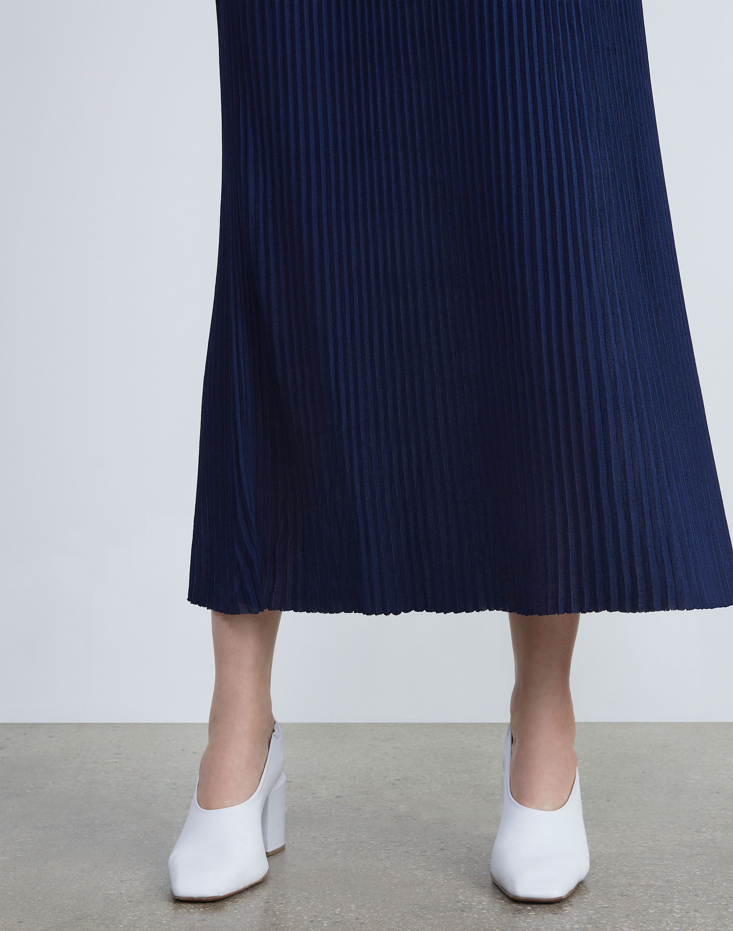 Silk Crepe Knit Pleated Skirt