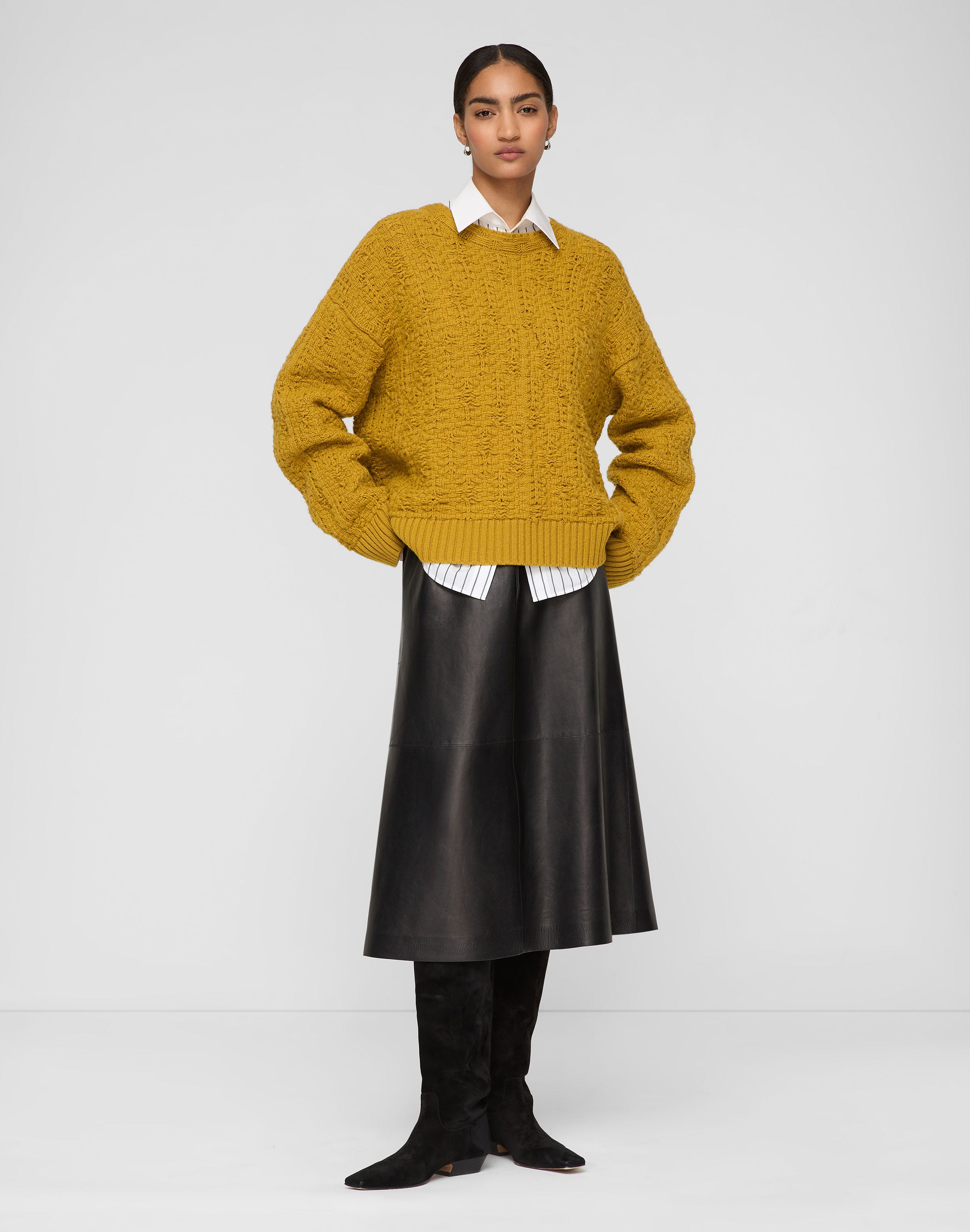 Wool-Cashmere Textured Stitch Crewneck Sweater